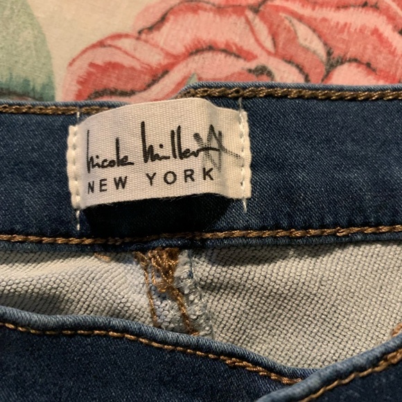 🤎SOLD🤎 NWT Nicole Miller Women’s Jean Shorts Size 8 Button and pockets - Picture 6 of 8